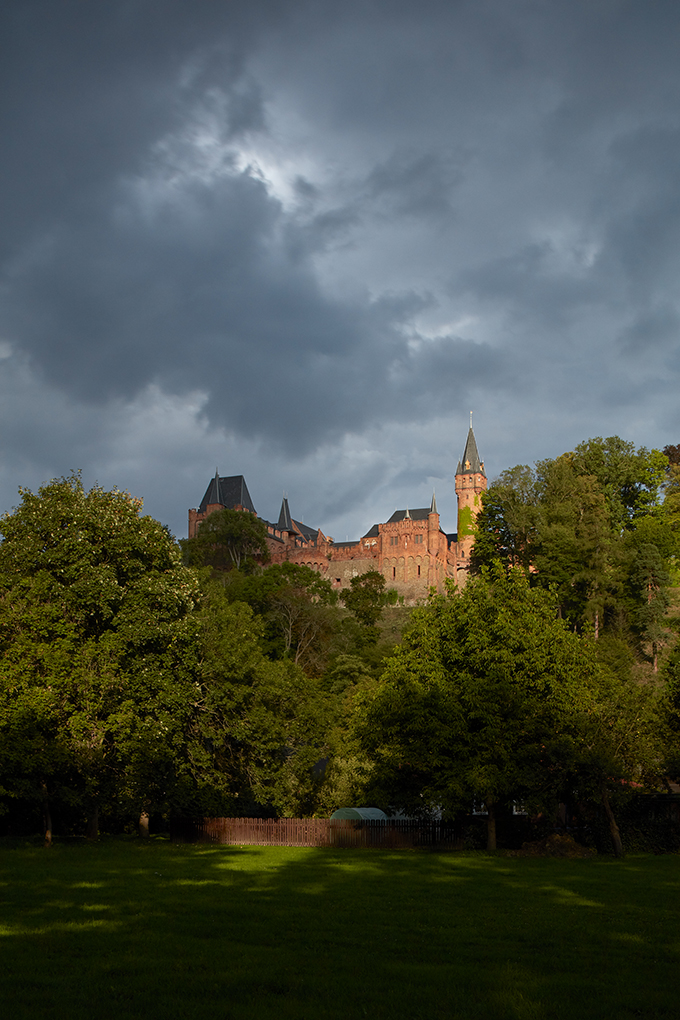 Red Castle by ATELIER 38