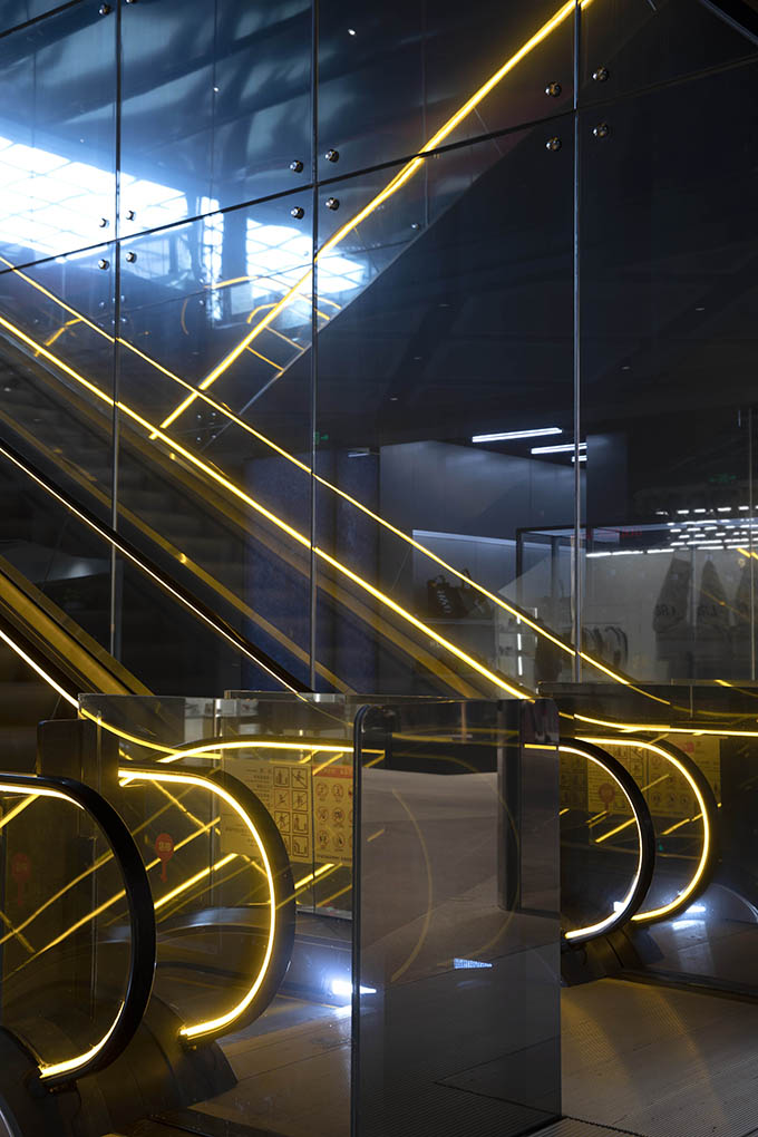 SKP-S Department Store by Sybarite