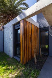 Torres House by Moirë Arquitectos