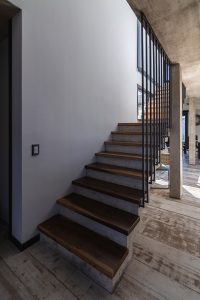 Torres House by Moirë Arquitectos
