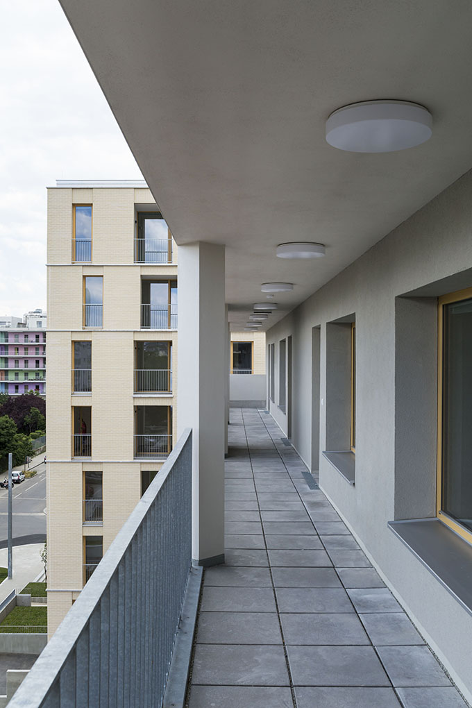 Vorgartenstrasse 98-106 by BEHF Architects