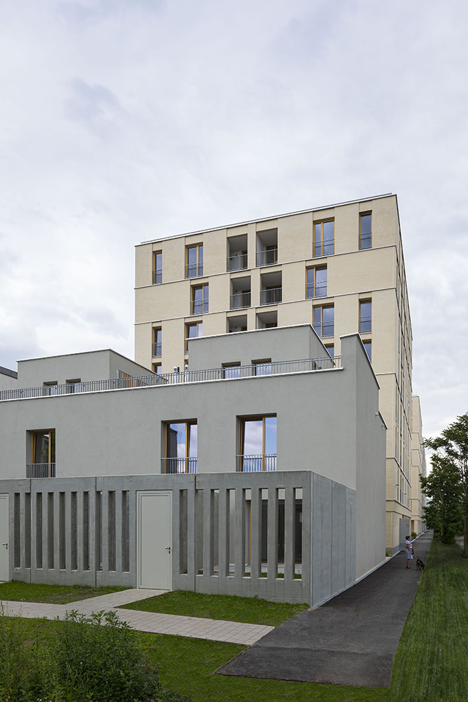 Vorgartenstrasse 98-106 by BEHF Architects