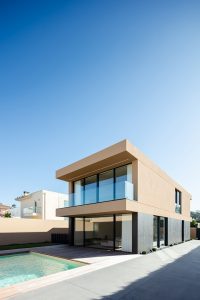 chidoarmstrong@gmail.com