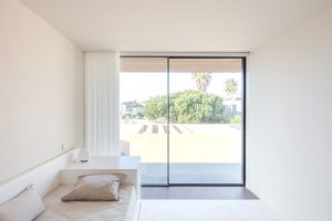 chidoarmstrong@gmail.com