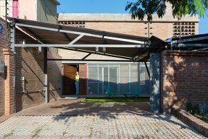 CARMELA HOUSE by ABUD + NOMADA Architects