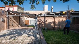 CARMELA HOUSE by ABUD + NOMADA Architects