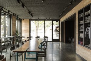 Coffeebar by Walker Warner Architects and Nicole Hollis