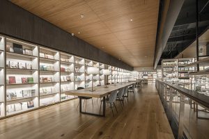 Fengdong E Pang Bookstore by Gonverge Interior Design
