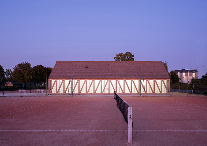 Garden Tennis Club of Cabourg by Lemoal Lemoal Architectes