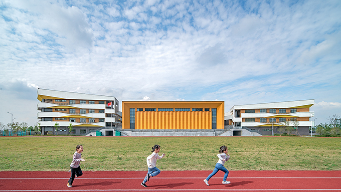 Yongjiang Experimental School by DC Alliance