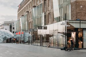 18 Septemberplein Renovation by UNStudio