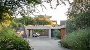 Estudio Herbera designed this stunning single-family residence in Mendiolaza, Córdoba, Argentina. Take a look at the complete story after the jump.