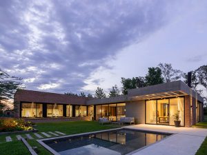 Casa LP.0405 by Nómade Arquitectura