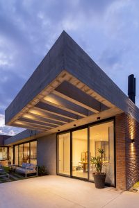 Casa LP.0405 by Nómade Arquitectura