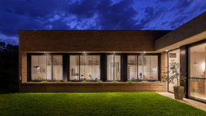 Casa LP.0405 by Nómade Arquitectura