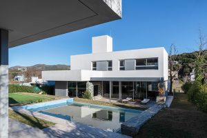House in Q2 by MZ Arquitectos