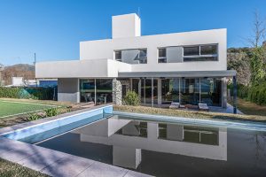 House in Q2 by MZ Arquitectos