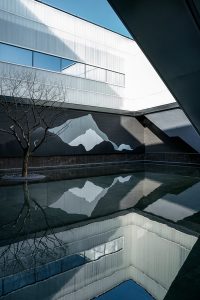 Leader Mountain Art Museum by HYP-ARCH