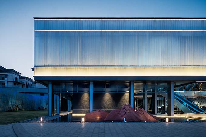 Leader Mountain Art Museum by HYP-ARCH