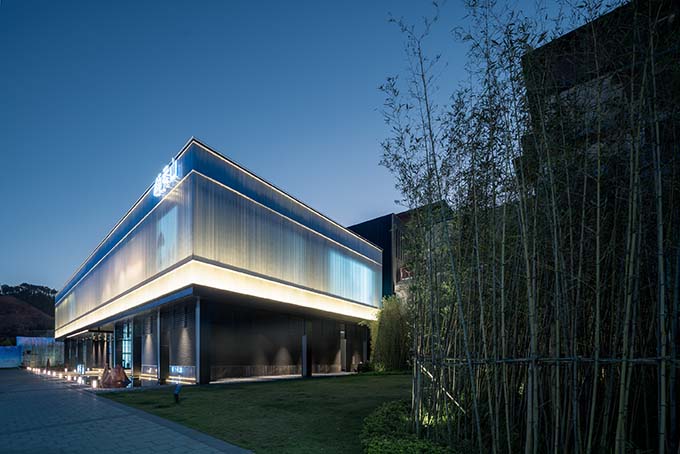 Leader Mountain Art Museum by HYP-ARCH