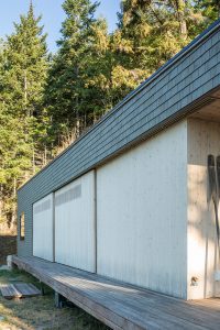 Lone Madrone by Heliotrope Architects