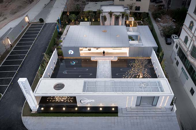 Poly · Futuristic Modular Boxes by Shanghai HYP-ARCH Architectural Design Consultant Co.,Ltd