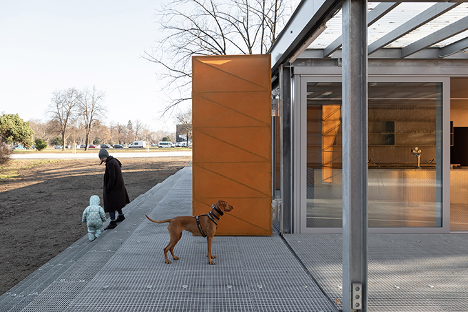 Summer Pavilion in Prague by PAPUNDEKL Architects