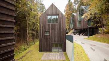 The Greywall by YCL studio