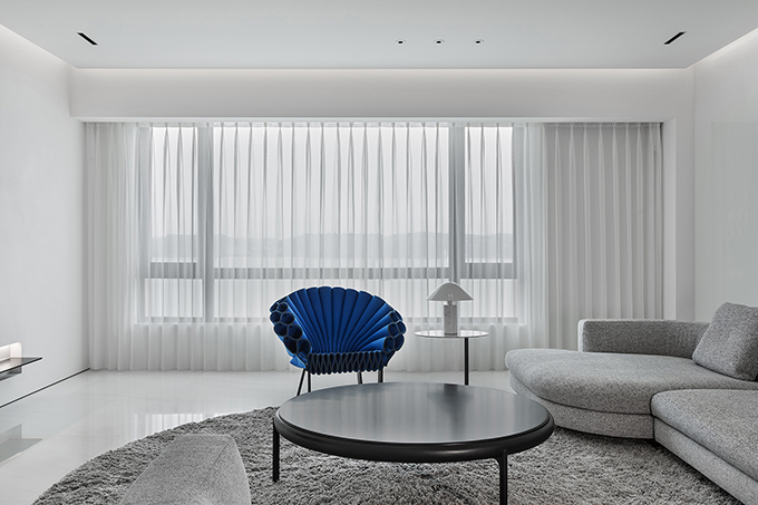A Minimalist Geometric Home by AD ARCHITECTURE