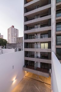 ATH60 Building by Cubero Rubio