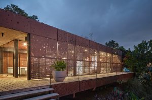 Atelier Villa by Formafatal