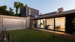 Casa Urrutia by Sol Blanc