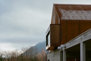 Extension des Equipements Scolaires de Lugrin by Ateliers o-s