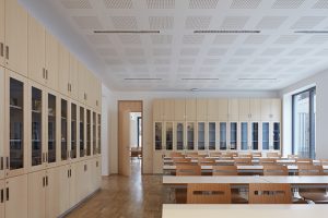 Gymnasium in a former Capuchin monastery by Atelier Tišnovka