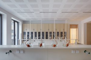 Gymnasium in a former Capuchin monastery by Atelier Tišnovka