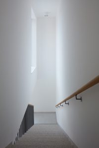 Gymnasium in a former Capuchin monastery by Atelier Tišnovka