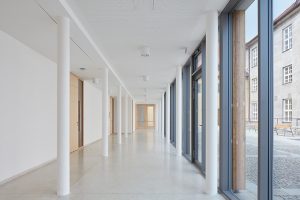 Gymnasium in a former Capuchin monastery by Atelier Tišnovka