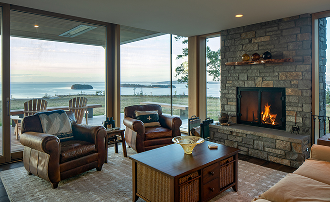 Outward Bound by Heliotrope Architects