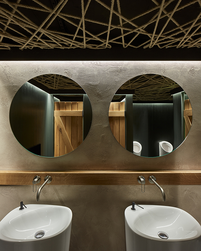 STK Restaurant by Komplits