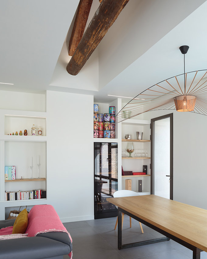TRA House by (ma!ca) architecture