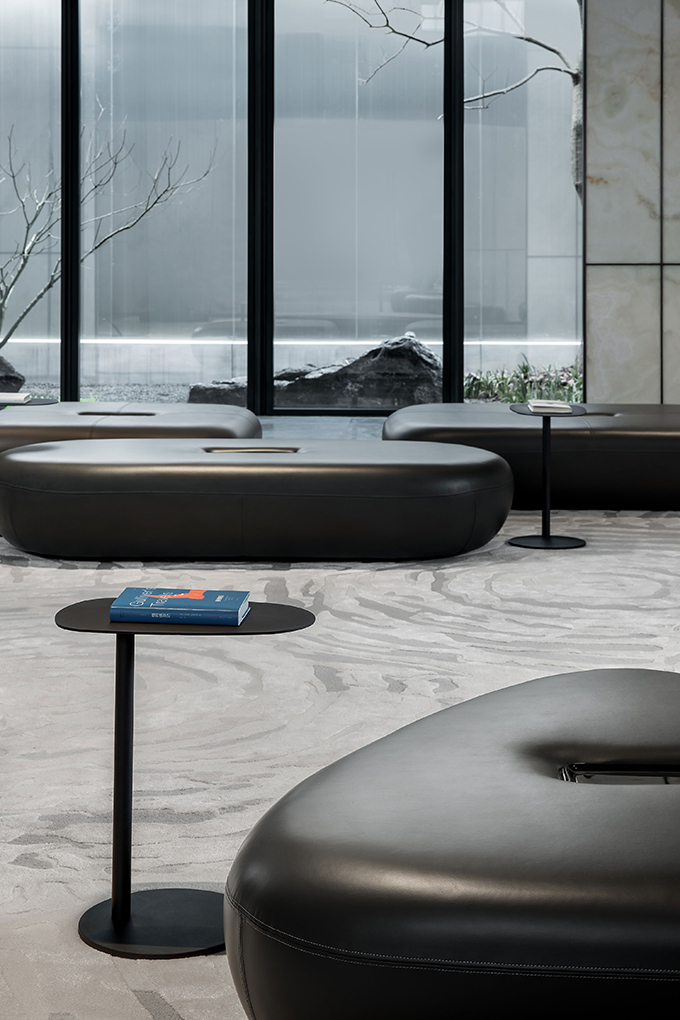 The "Jin " Life Aesthetics Hall by LWM ARCHITECTS + Shanghai Yue Jie
