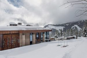 Yellowstone Residence by Stuart Silk Architects