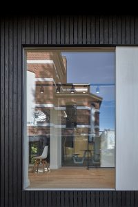 ARK - modular showroom for GAB by Ark-shelter