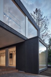 ARK - modular showroom for GAB by Ark-shelter