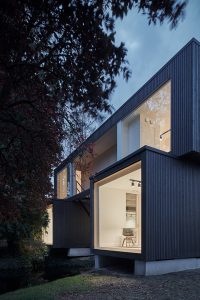 ARK - modular showroom for GAB by Ark-shelter