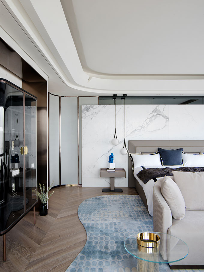 Model Duplex at Zhuhai Renheng Coastal Center by T.K. Design