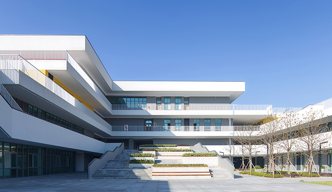 Ningbo Hanvos School by DC Alliance