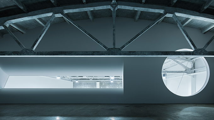 UTTER SPACE by CUN Design