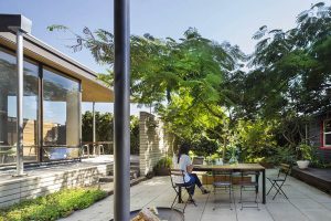 Grasshopper Courtyard Studio by Wittman Estes