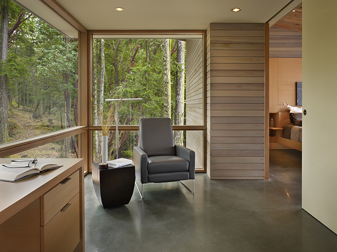Suncrest by Heliotrope Architects